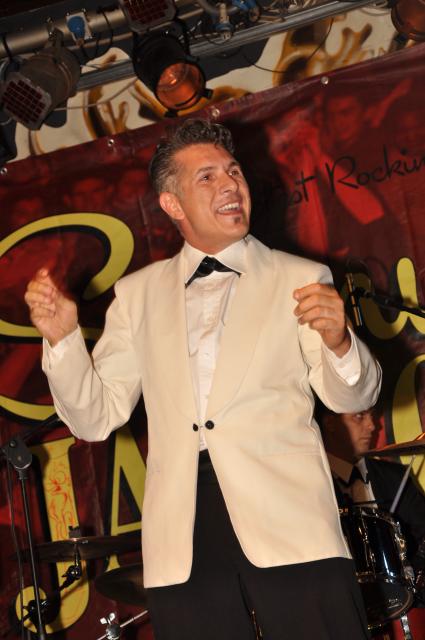 min 2010 08 05 mamamia 180